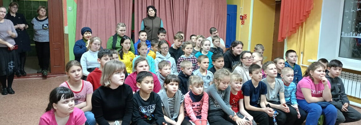 Поздравление с Рождеством воспитанников школы-интерната номер два города Уссурийска
