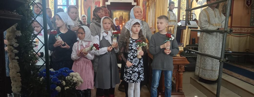 Поздравление прихожан с престольным праздником Покрова Пресвятой Богородицы